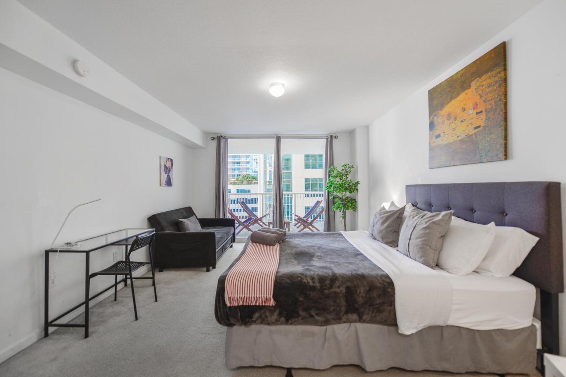 Wonderful Condo In The Heart Of Brickell With Pool Miami Bagian luar foto