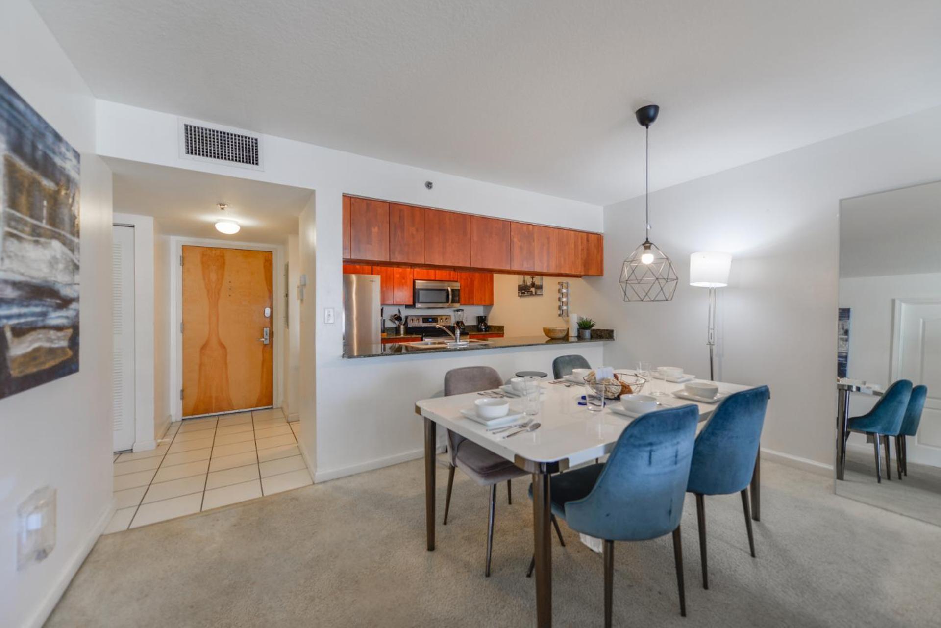 Wonderful Condo In The Heart Of Brickell With Pool Miami Bagian luar foto