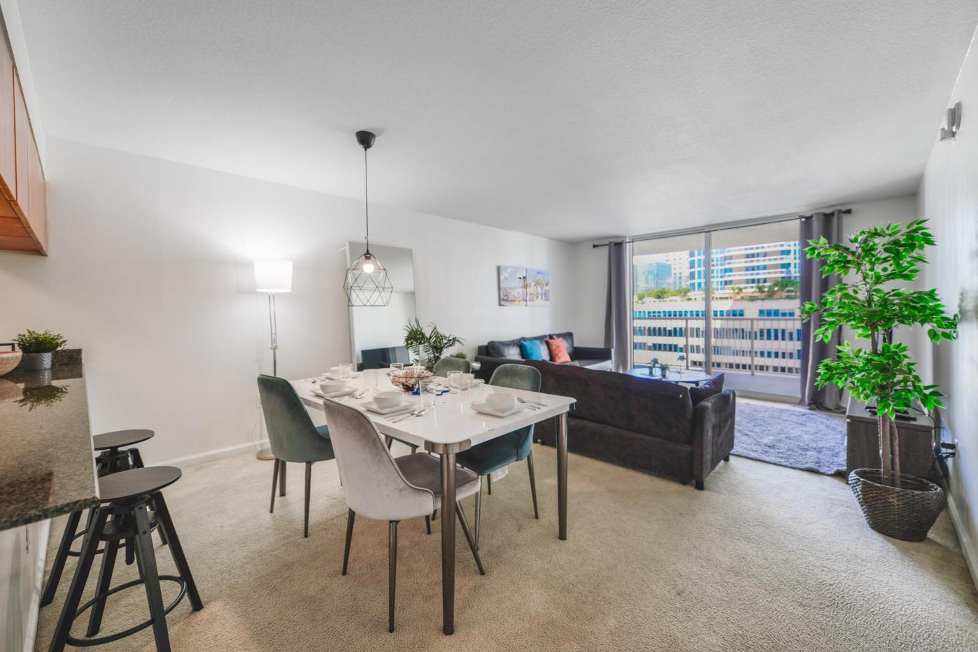 Wonderful Condo In The Heart Of Brickell With Pool Miami Bagian luar foto